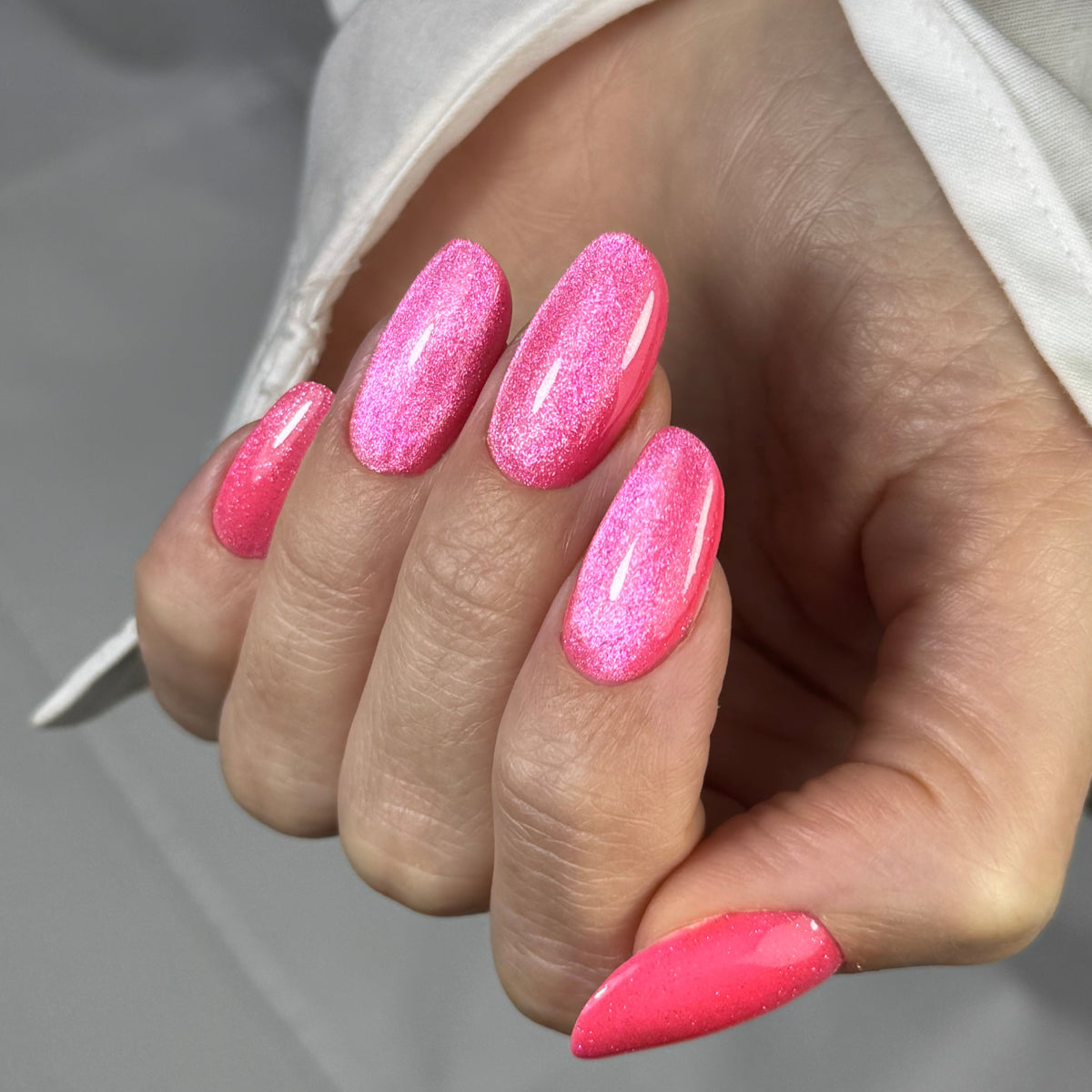 Cat's Eye 13 alone di luce rosa
