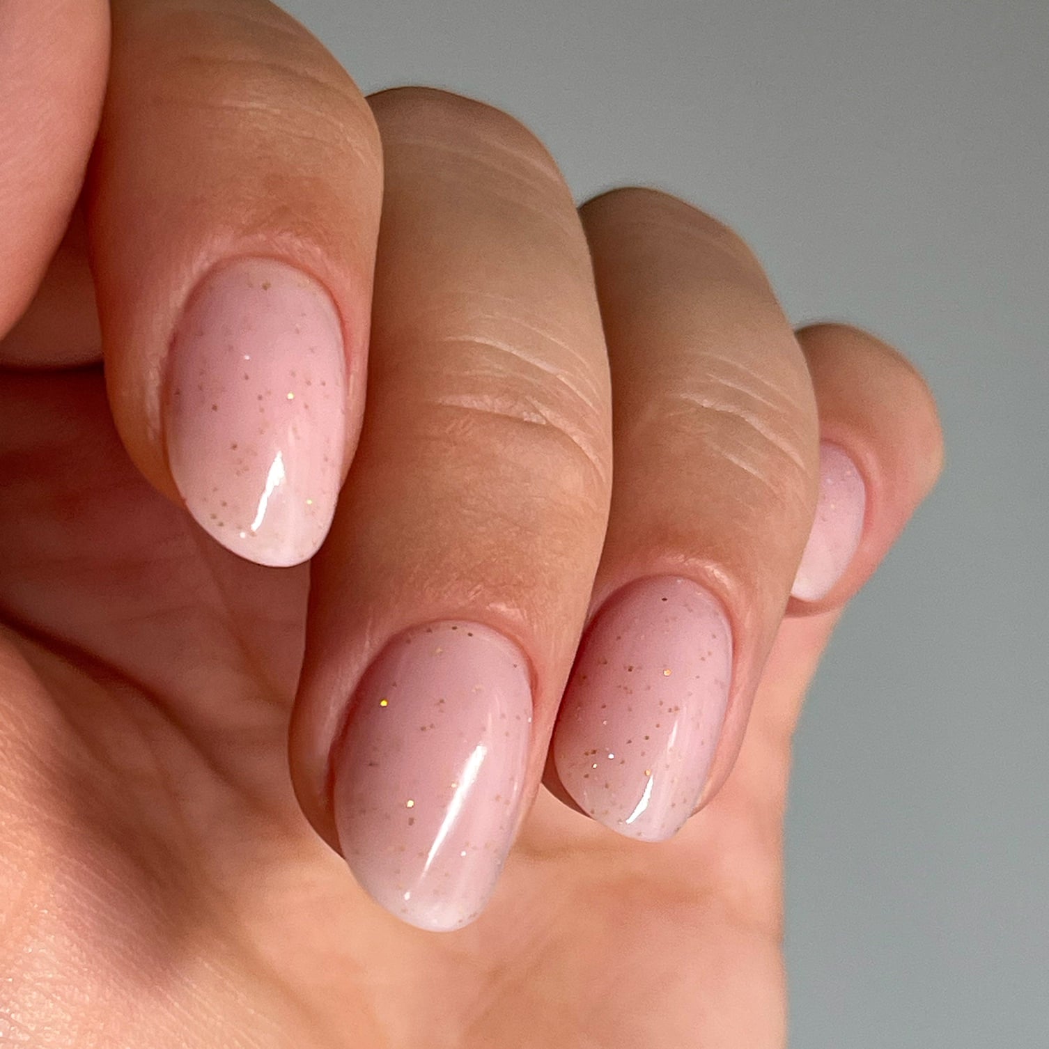 gel-glitter-nude.jpg